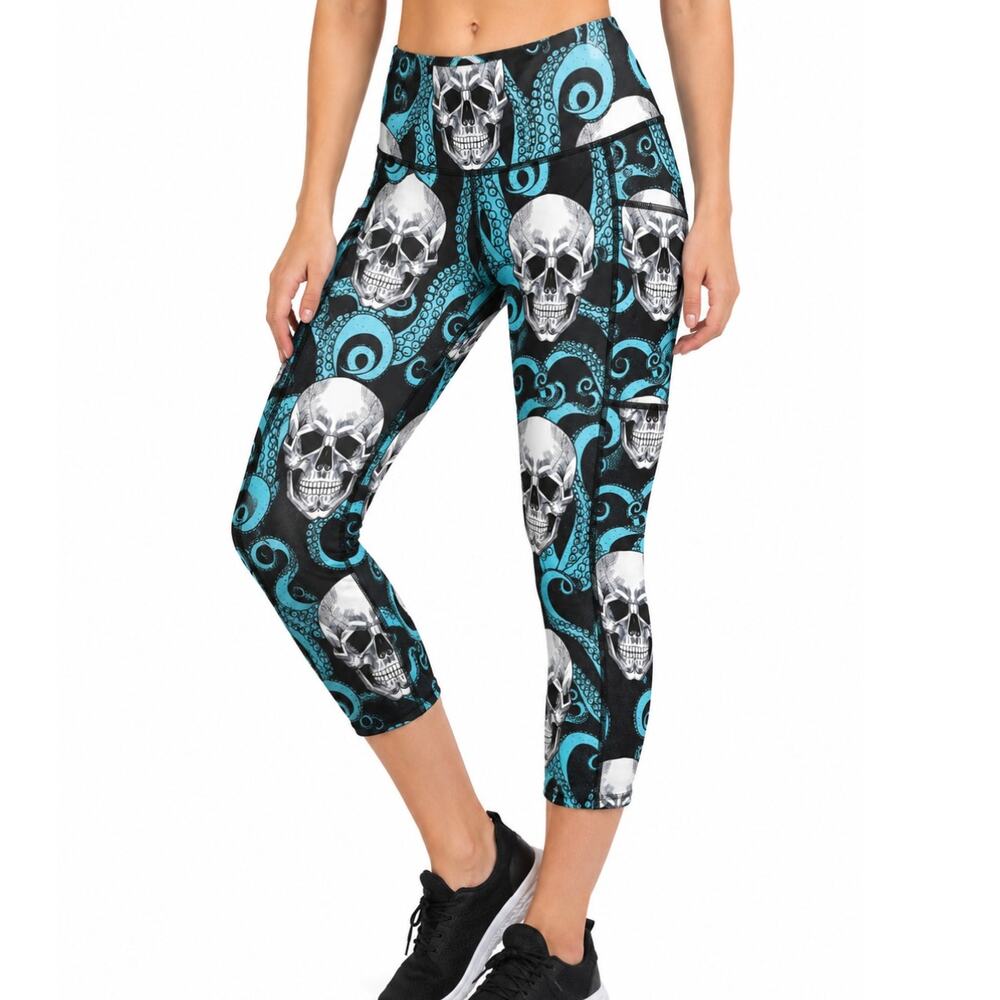 CVG Skull Octopus Capri Leggings Side Pocket Gothic Activewear Cropped  XS NWOT